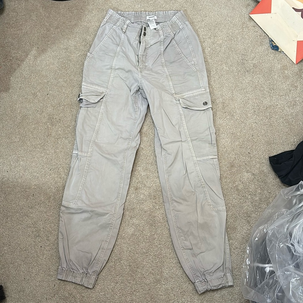 Grey/Beige long sleeve bubble pants